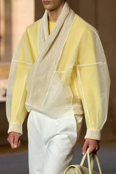 Look 105